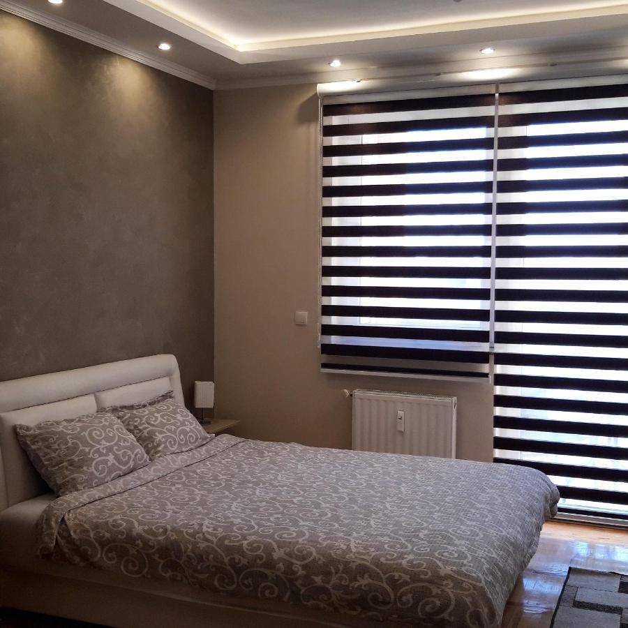 Apartman Studio Niki Subotica Extérieur photo