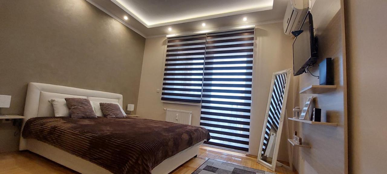 Apartman Studio Niki Subotica Extérieur photo